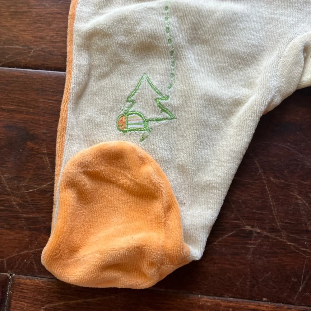 Vintage Looney Tunes Baby Taz Baby Tweety Velour Explorer Baby Onesie